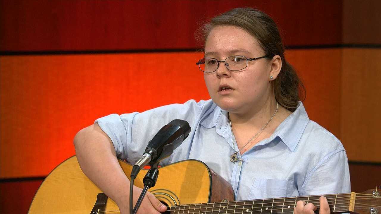 WEB EXTRA: Harley Gwin Performs In 6 In The Morning