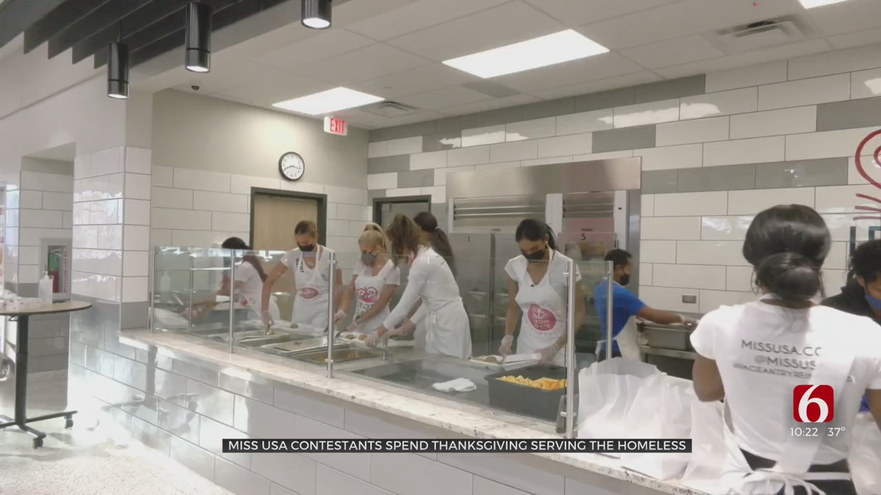 Miss USA Contestants Spend Thanksgiving Serving The Homeless