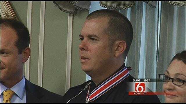 Owasso Officer Honored For Stopping Armed Robbery