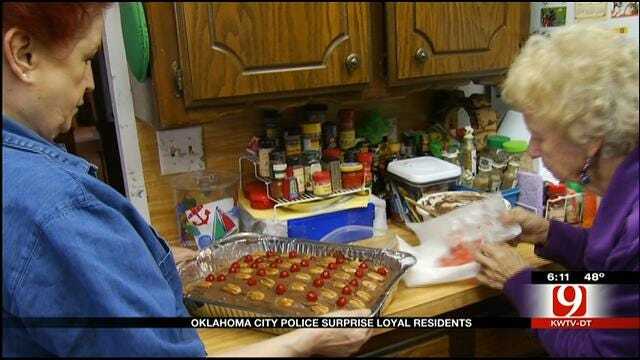 Oklahoma City Police Honor Pair Whose Made Them Cakes For Years