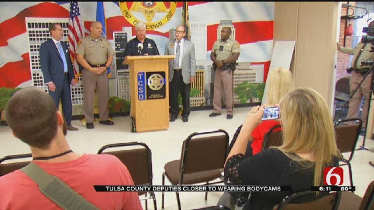 Tulsa County Sheriff’s Office Receives Donation To Help With Body Cameras