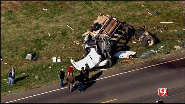 Bob Mills SkyNews 9 HD Flies Over Scene Of Rollover Crash Near Lexington
