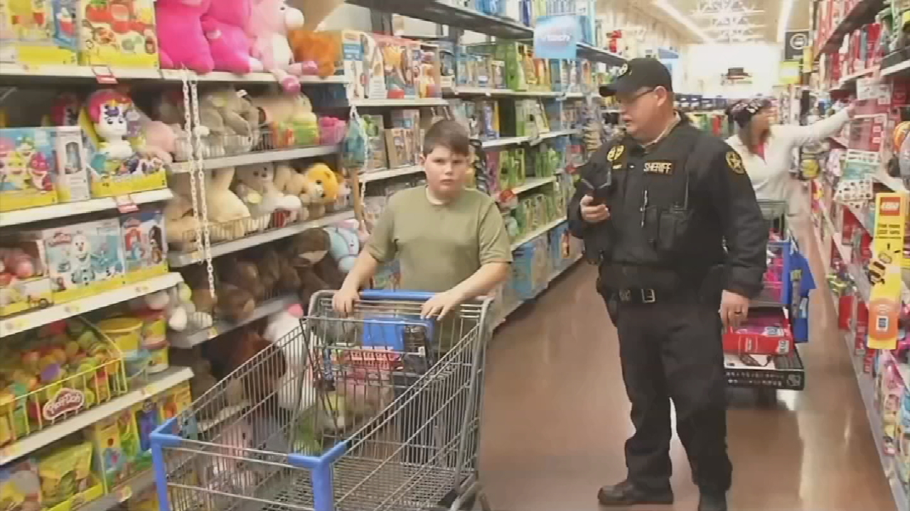 Rotary Club Of Tulsa Hosts Annual Shop With A Cop Event