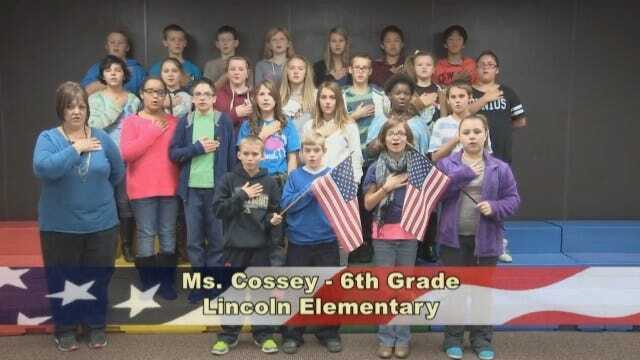 Ms. Cossey's 6th Grade Class At Lincoln Elementary School