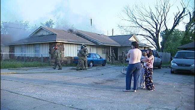 WEB EXTRA: Residents Of A Tulsa Duplex Wake Up To Flames, Smoke