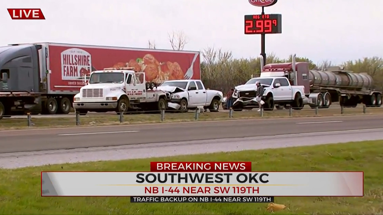 Multi-Vehicle Crash Causes Backup On Northbound I-44