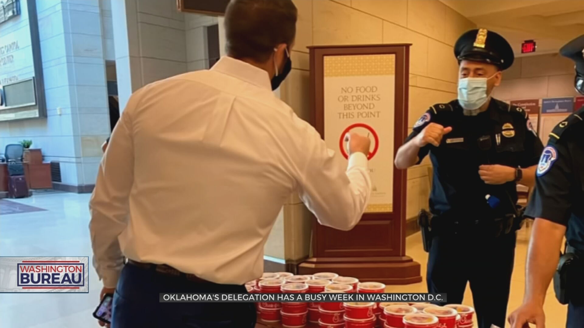 Amid Busy Legislative Week, Oklahoma Delegation Helps Honor Capitol Police With A Meal 