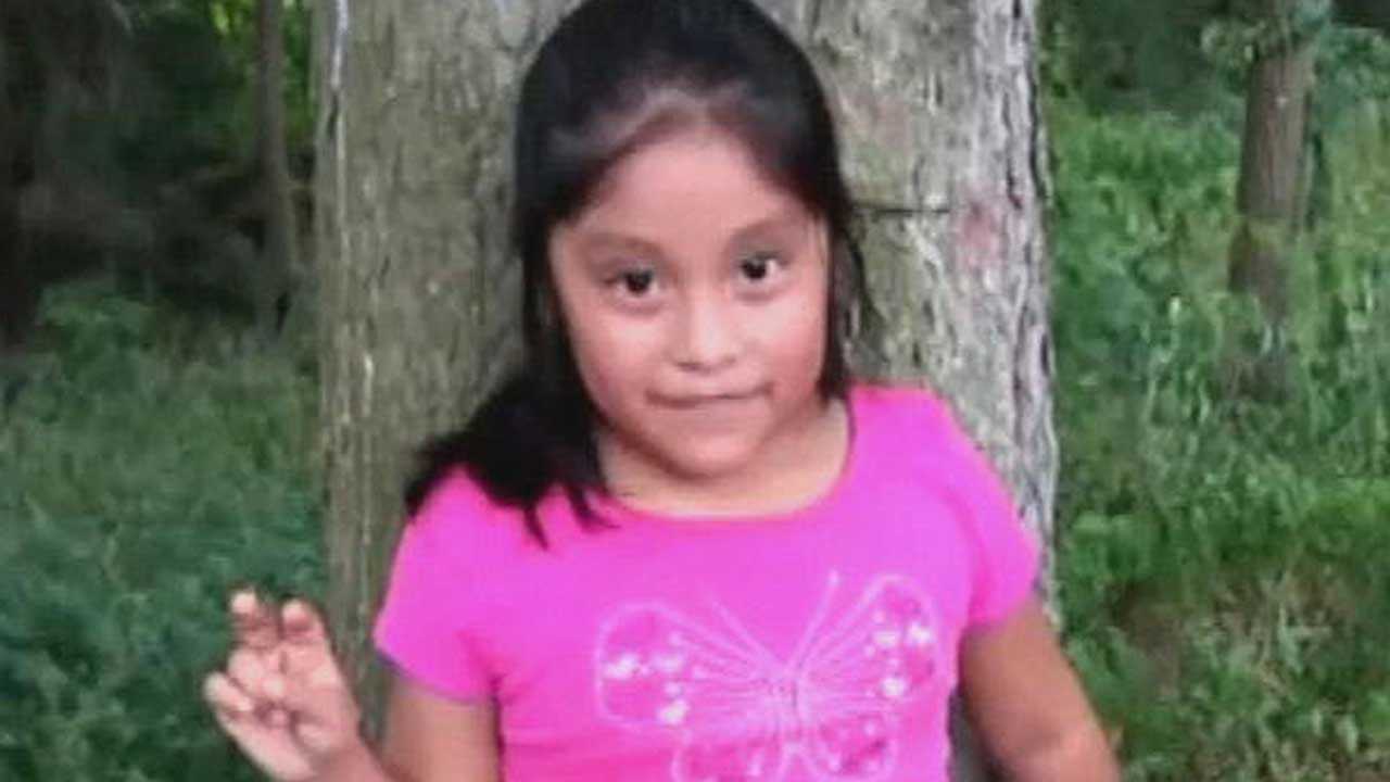 Community Holds Vigil To Pray For Safe Return Of Missing 5-Year-Old Dulce Maria Alavez