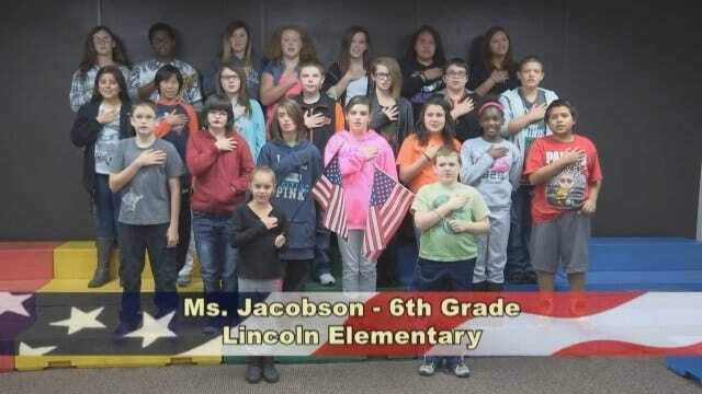 Ms. Jacobson's 6th Grade Class At Lincoln Elementary School