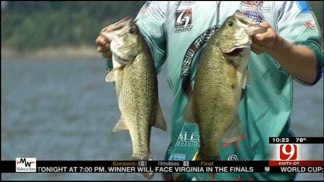 Oklahoma Fishermen Looking To Catch The Big One