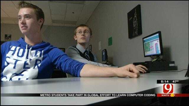 Edmond High School Students Take Part In 'Hour Of Code'