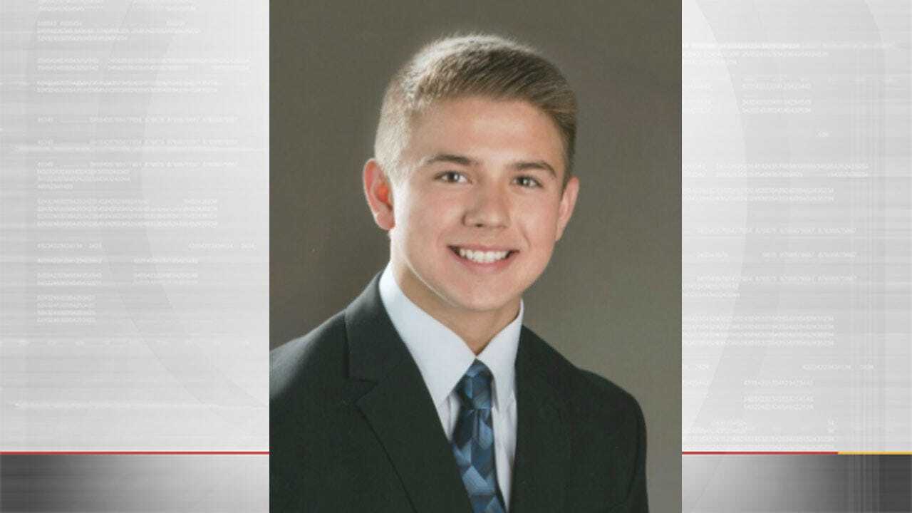 Speaking At Funeral, Priest Criticizes Teen Who Killed Himself