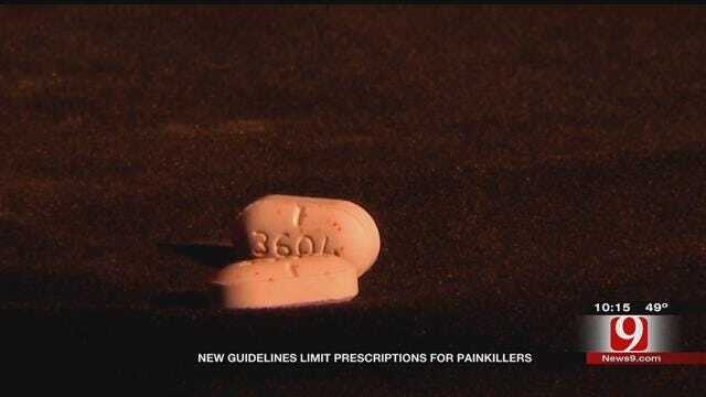 New Guidelines Limit Prescriptions For Painkillers