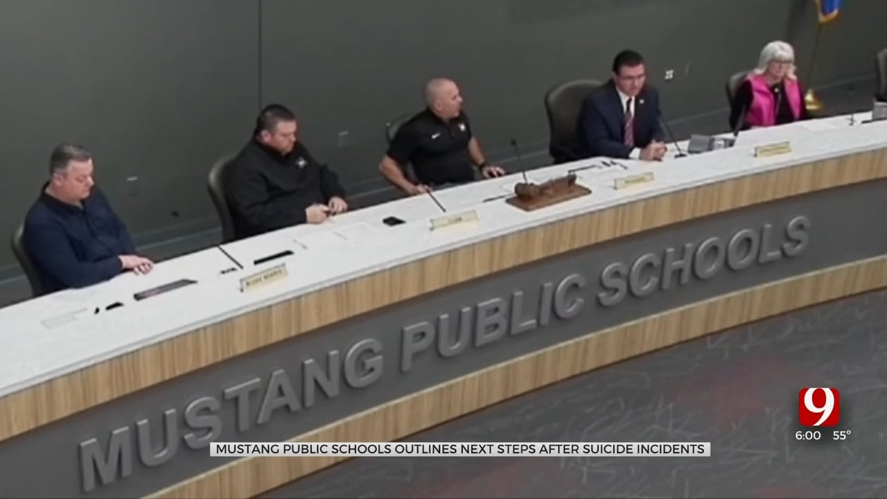 Mustang Schools Superintendent Addresses Suicide, Cyberbullying