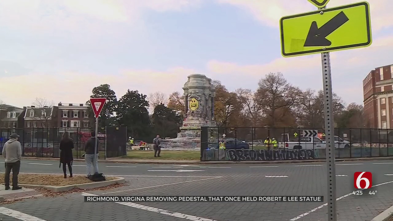 Virginia Removing Pedestal That Once Held Robert E. Lee Statue