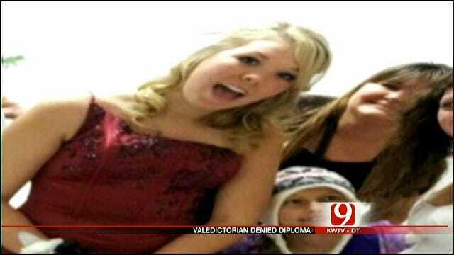 Oklahoma Valedictorian Catches "Hell" For Graduation Speech