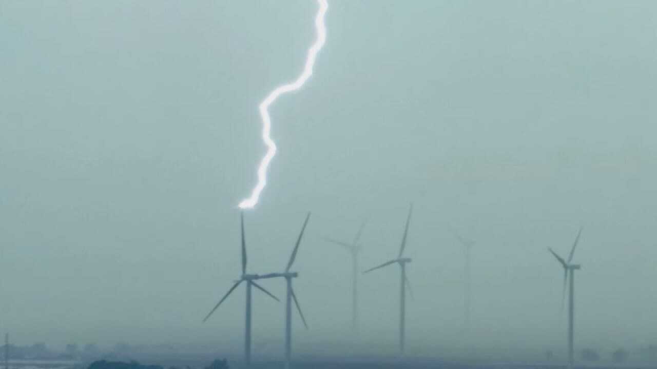 WATCH: Lightning Strike Caught On Camera In Minco, Oklahoma