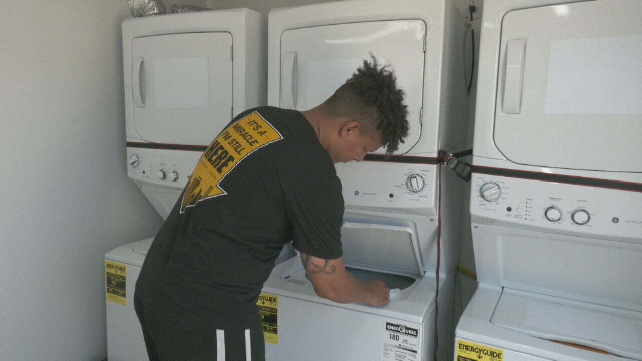 Nonprofit Creates Laundry Service Trailer To Help The Homeless