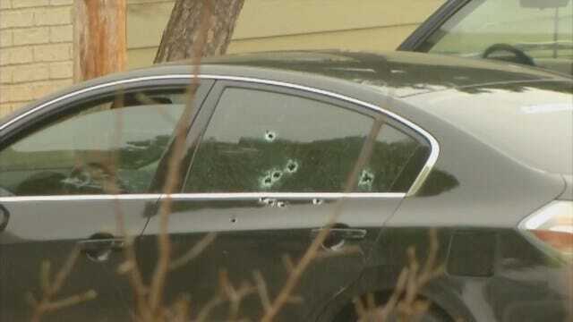 Man Found Dead Inside Vehicle At Del City Apartment Complex