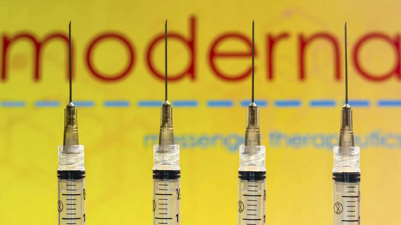 FDA Panel Endorses Lower-Dose Moderna COVID Shot For Booster