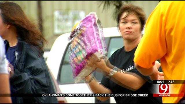 Moore Volunteers Fill Bus With Supplies For Bridge Creek Tornado Victims