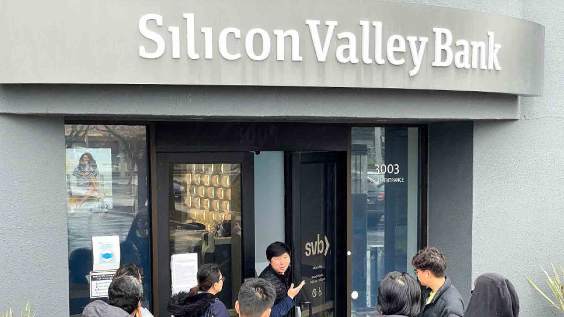 With Silicon Valley Bank's Collapse, Caution Emerges Over Regional Banks