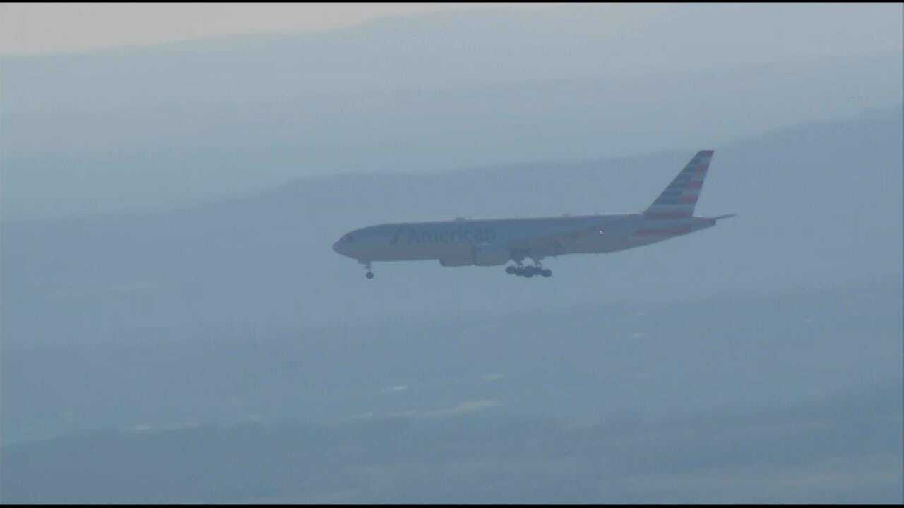 Osage SkyNews 6 HD: American Airlines Boeing 777 Lands In Tulsa