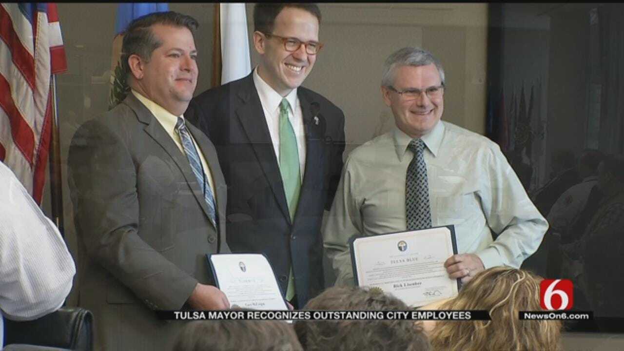 Tulsa Mayor Honors City Employees