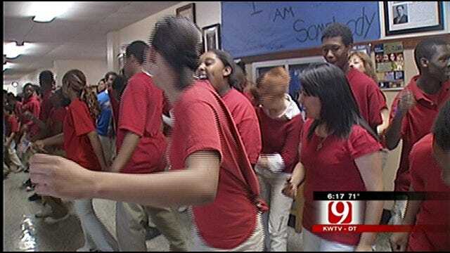 Taft Middle School Students 'Move It'