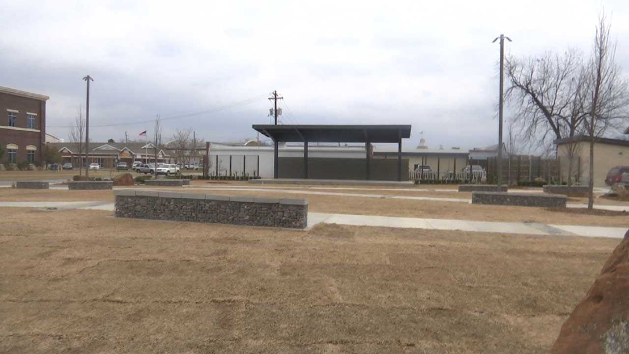 New Attraction In Downtown Jenks Being Compared To Guthrie Green