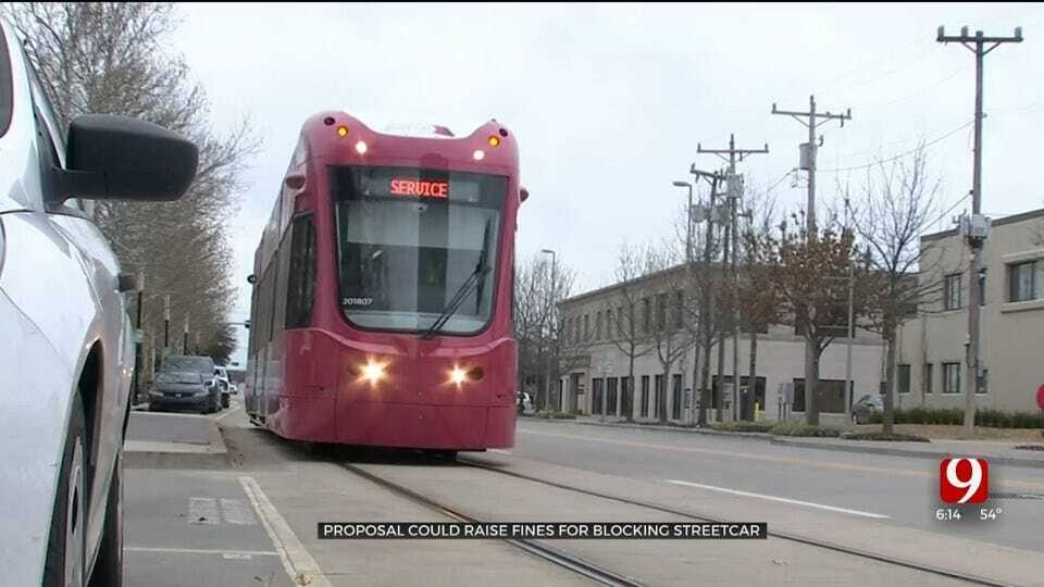 Oklahoma City Proposes Fine Increase For Blocking Streetcars