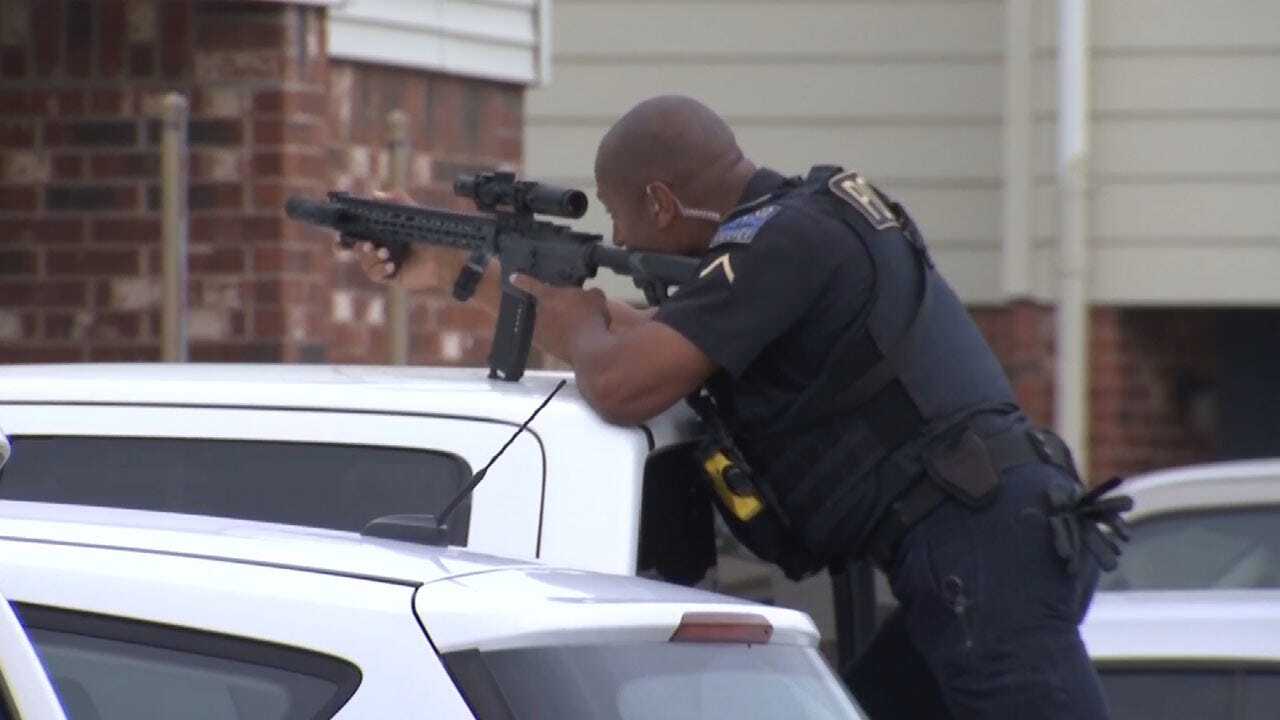Tulsa Standoff Ends Peacefully With Three People In Custody