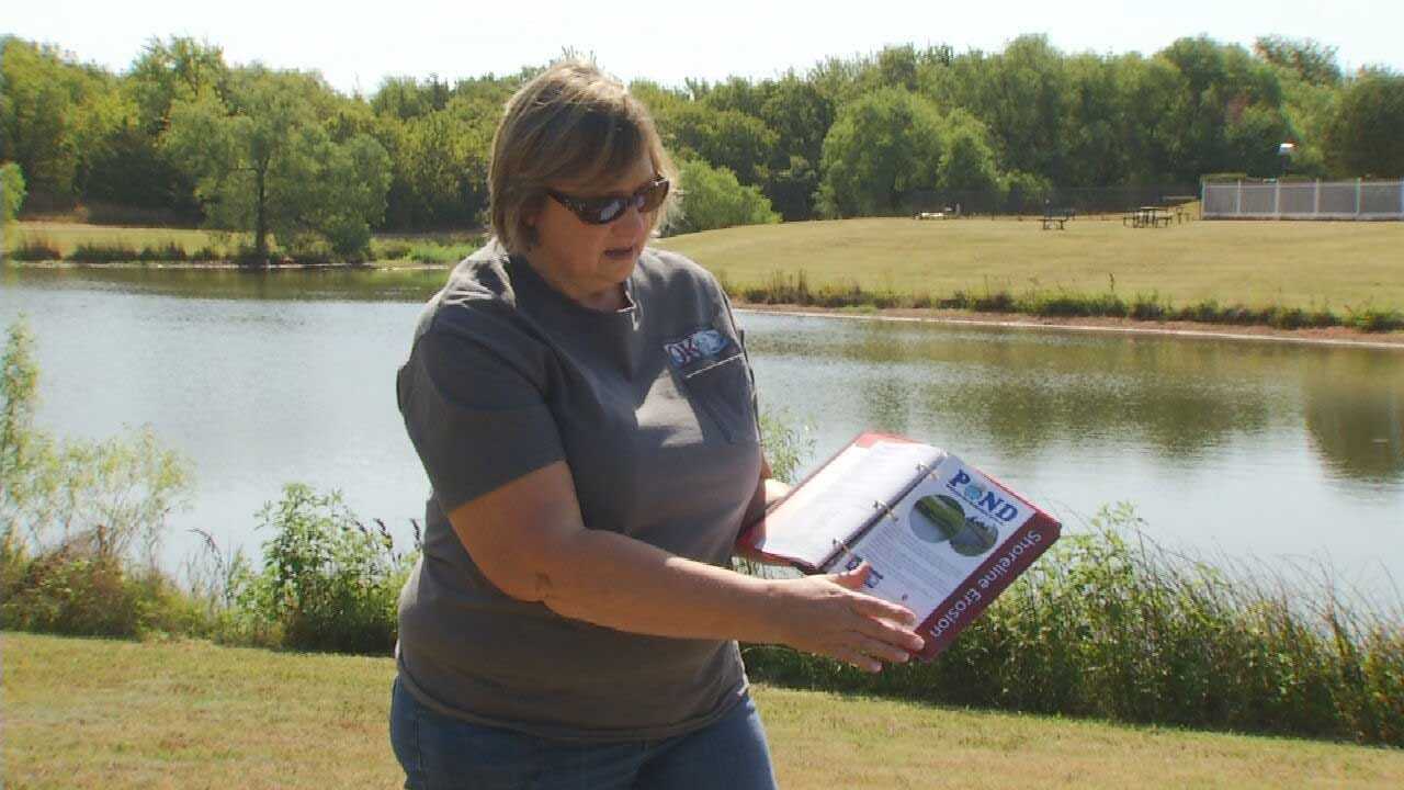 Experts Warn Oklahomans To Watch For Blue-Green Algae In Neighborhood Ponds
