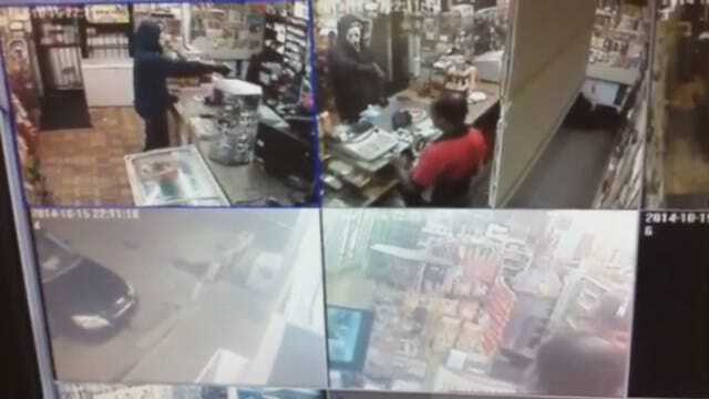 WEB EXTRA: Suspect Wearing 'Scream' Mask Robs OKC Store At Gunpoint