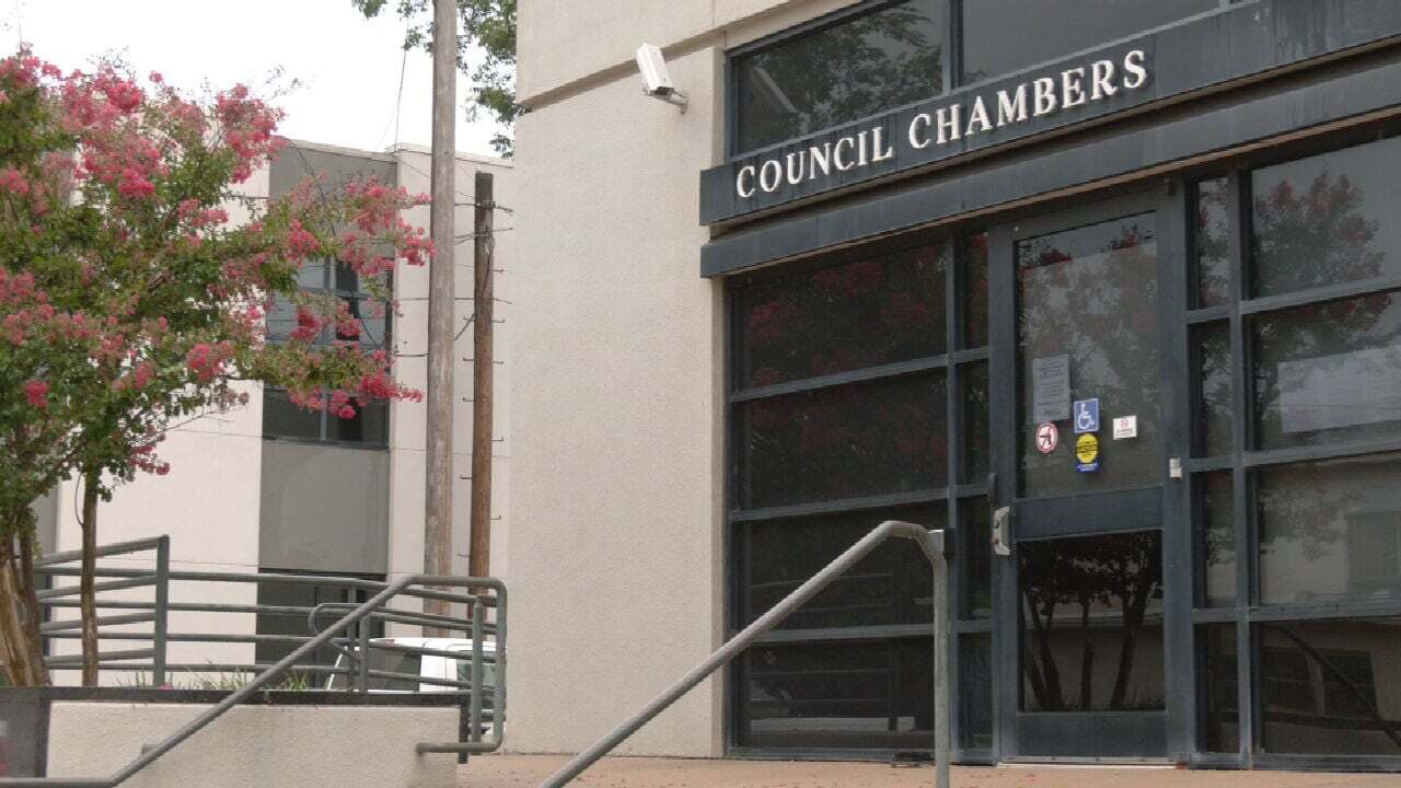Edmond City Council To Reassess Mask Mandate