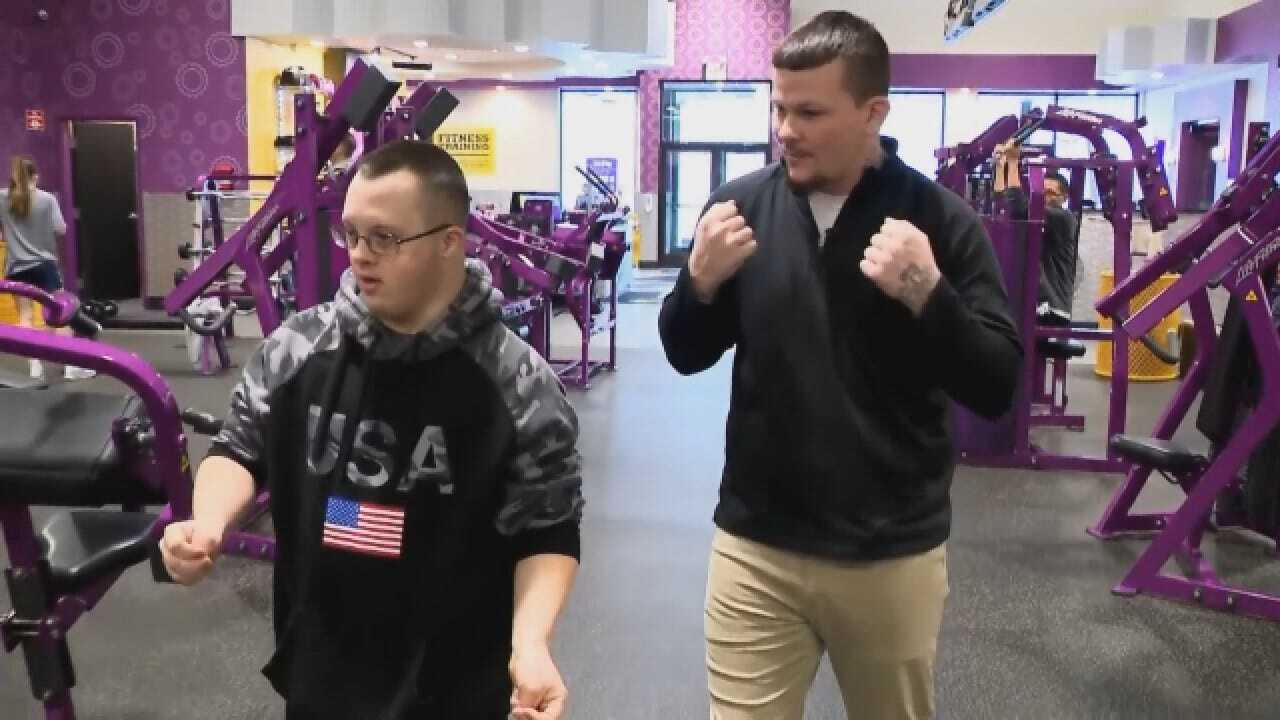Gym Manager Gifts Down Syndrome Gym Member With New Sneakers