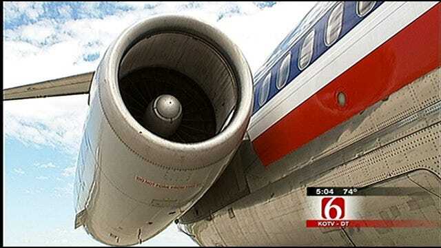 American Airlines Jet Makes Final Flight, Meets Challenge Of Landing At Jones Riverside