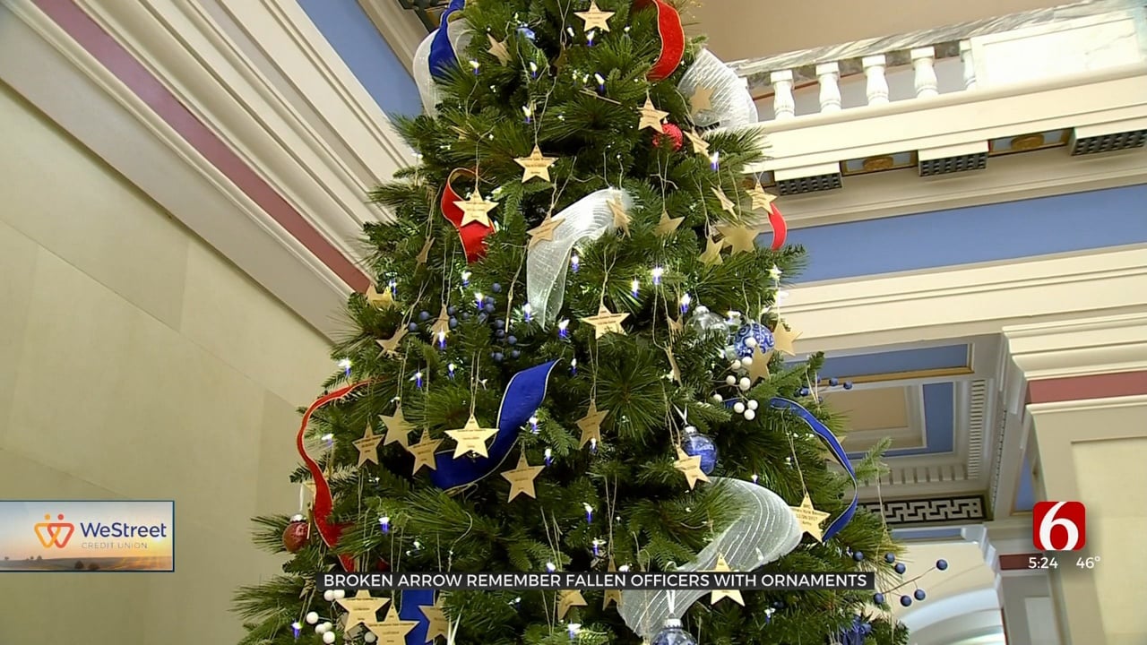 Broken Arrow Students Remember Fallen Officers With Tree At State Capitol