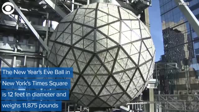 WATCH: New Year's Eve Ball Arrives In New York's Time Square