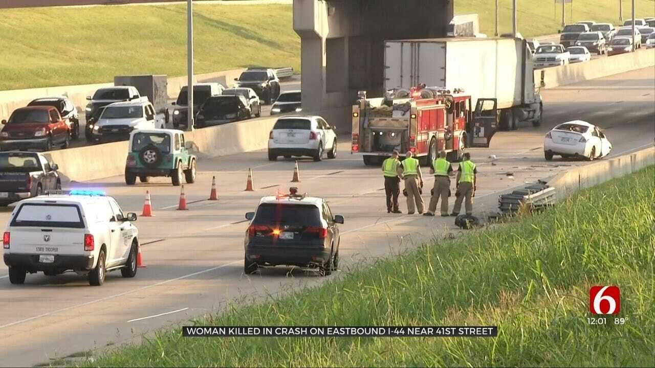 Tulsa Woman Dead After Rollover Crash On I-44 In Tulsa