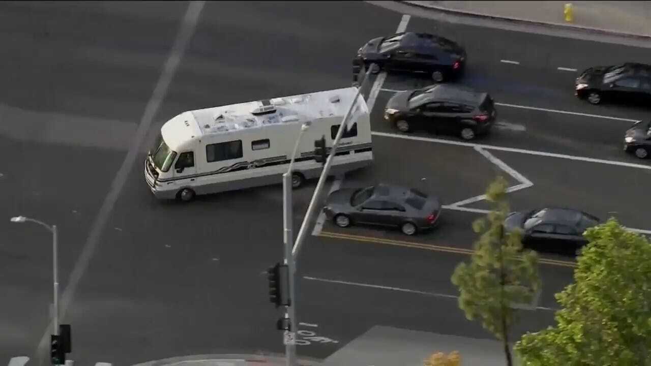 Wild Chase Of Stolen RV Ends With Injuries In Los Angeles