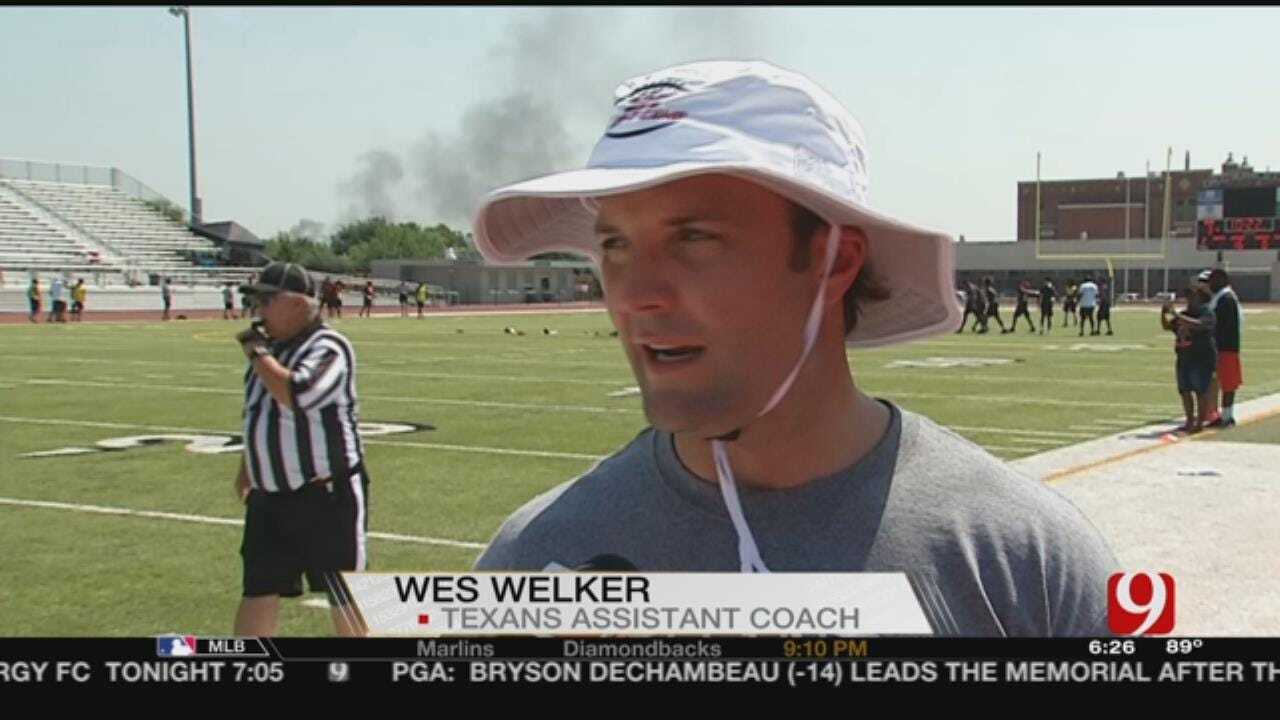 Wes Welker Hosts 7-On-7 Camp In OKC