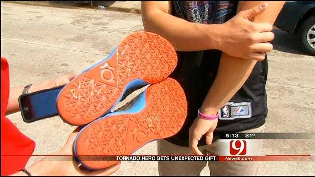 Thunder Rewards Moore Teen Rescuer With New Shoes