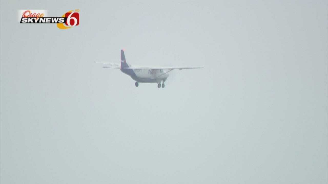 Osage SkyNews 6 HD Video: FedEx Plane Disappears Into The Clouds