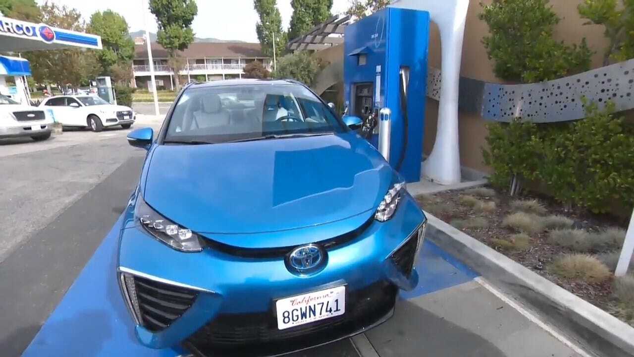 Automakers Introduce New Environmentally Friendly Car Models, They Use Hydrogen