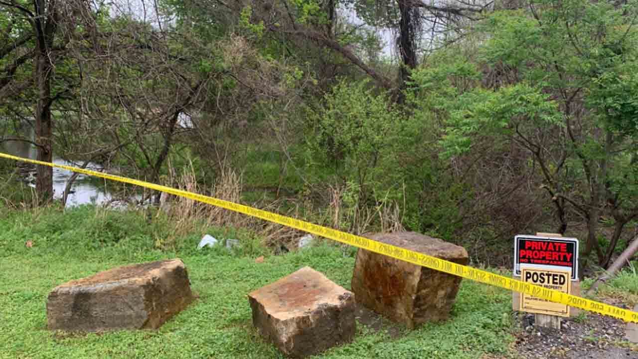 Tulsa Police Investigate After Body Found In Shallow Grave 