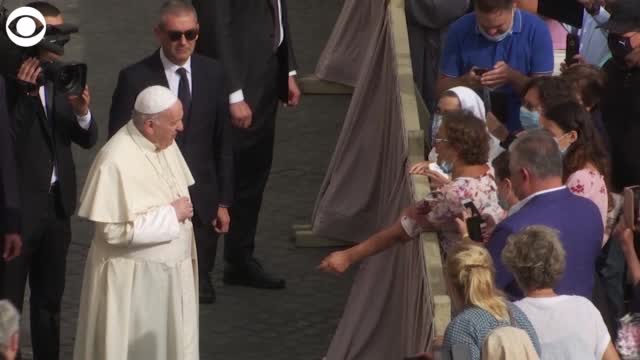 Watch: Pope Francis Holds First General Audience With The Public In 6 Months