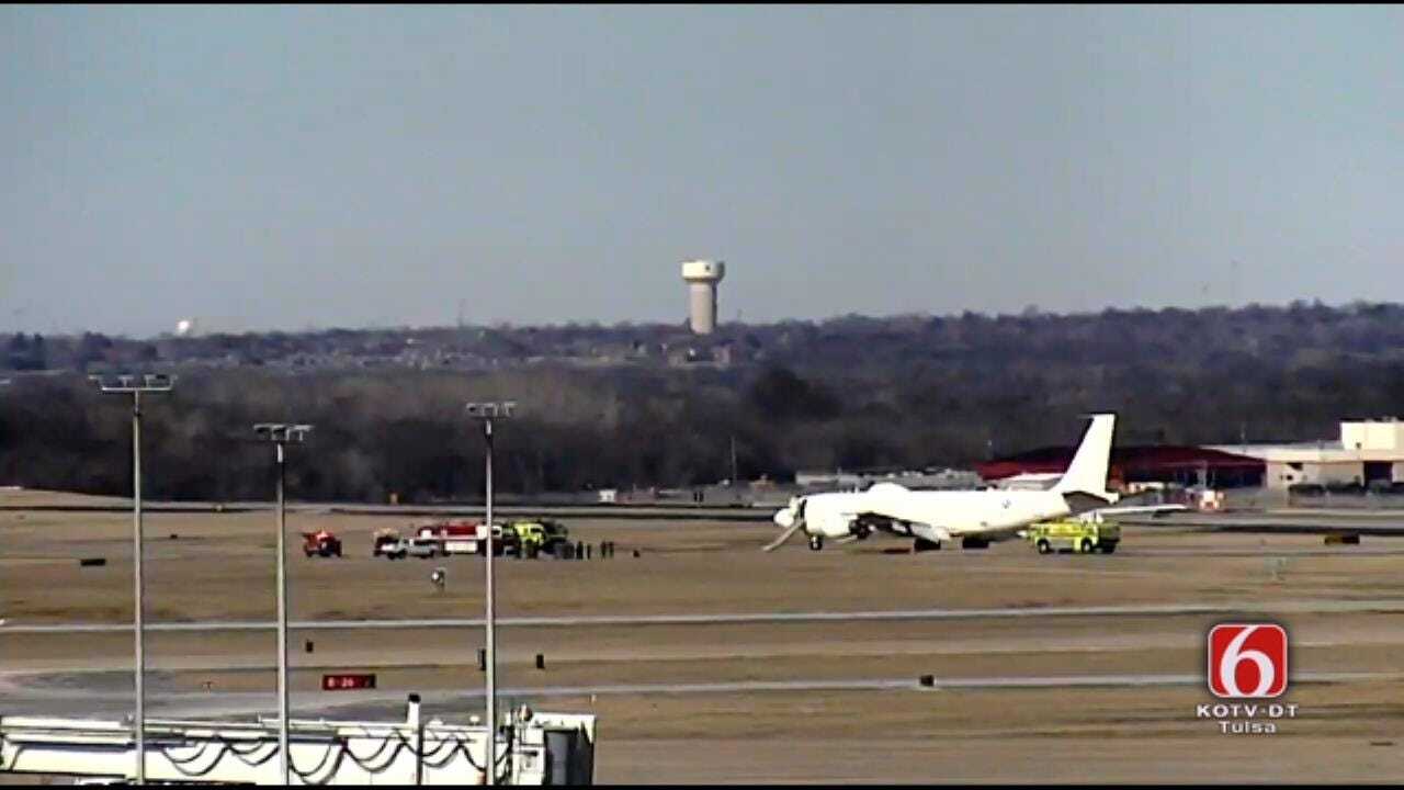 Navy Plane Makes Emergency Landing In Tulsa