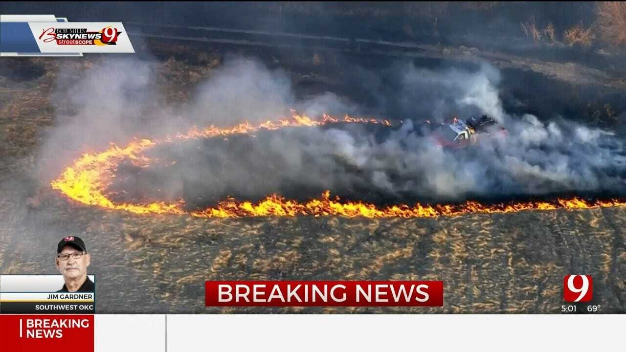 Grass Fire Burns Near Mustang