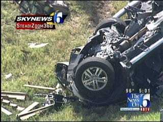 Broken Arrow Man Killed In Tulsa Highway Crash Near Airport
